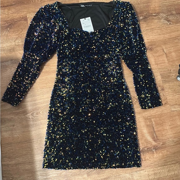 New Zara dress - Picture 3 of 8